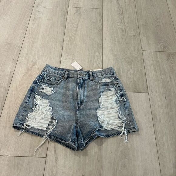 America eagle mom distress shorts size 6 - Picture 1 of 9